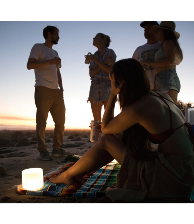 MPOWERD LUCI LUX - INFLATABLE SOLAR LIGHT (65 LUMENS)