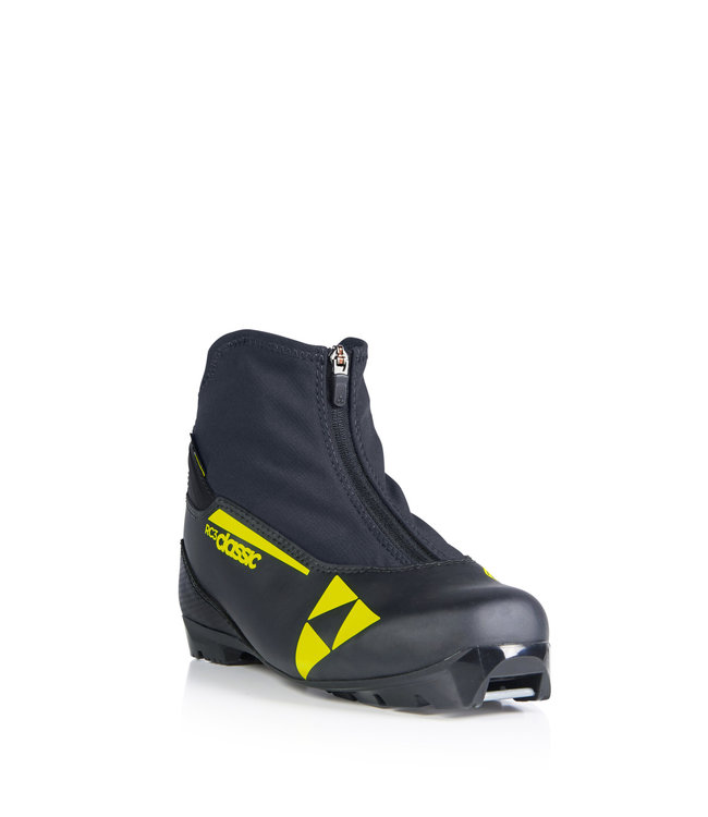 MEN'S FISCHER RC3 CLASSIC NORDIC SKI BOOT