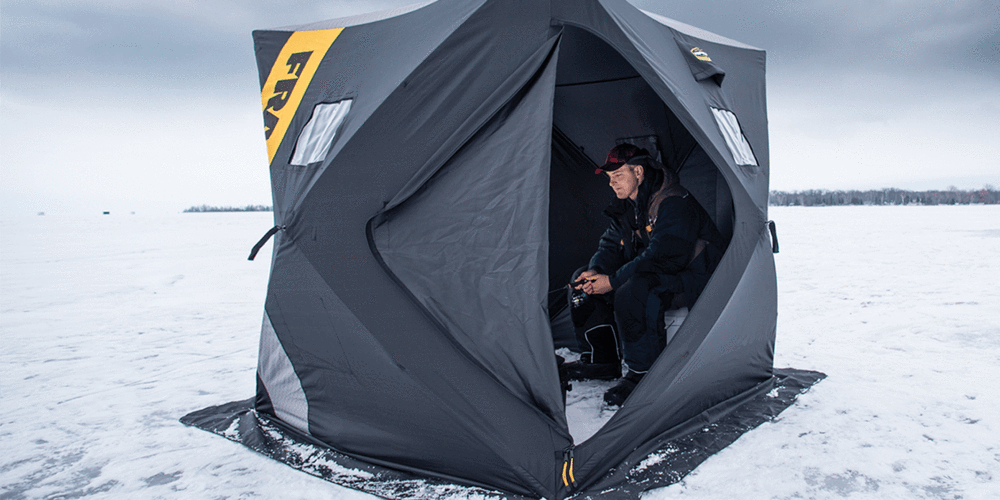 Frabill HQ 100 Hub – Rifugio Da Ghiaccio Per 2-3 Pescatori, 60x60x67 Pollici, 25 Piedi Quadrati, Montaggio Rapido