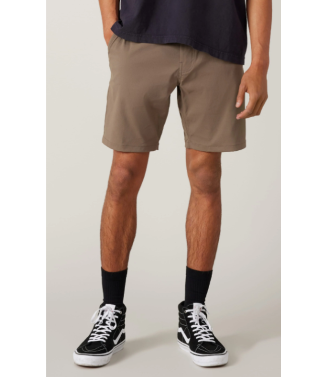 MEN'S 686 EVERYWHERE HYBRID SHORTS (9" INSEAM)