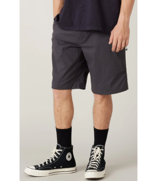 MEN'S 686 EVERYWHERE HYBRID SHORTS - RELAXED (11" INSEAM)