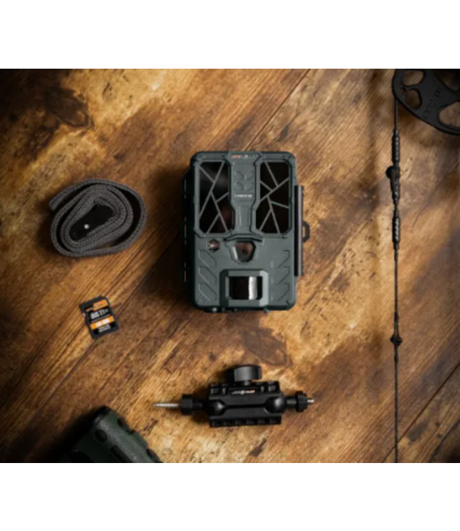 SPYPOINT FORCE 48 TRAIL CAMERA