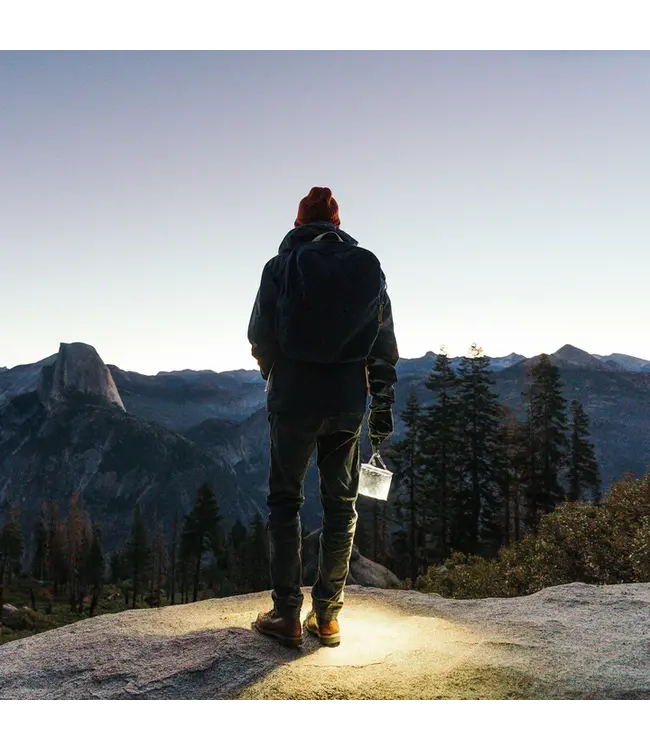 MPOWERD LUCI OUTDOOR PRO SERIES - INFLATABLE SOLAR LIGHT (150 LUMENS)