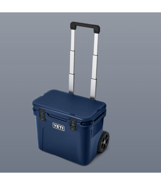 YETI ROADIE 32 WHEELED COOLER