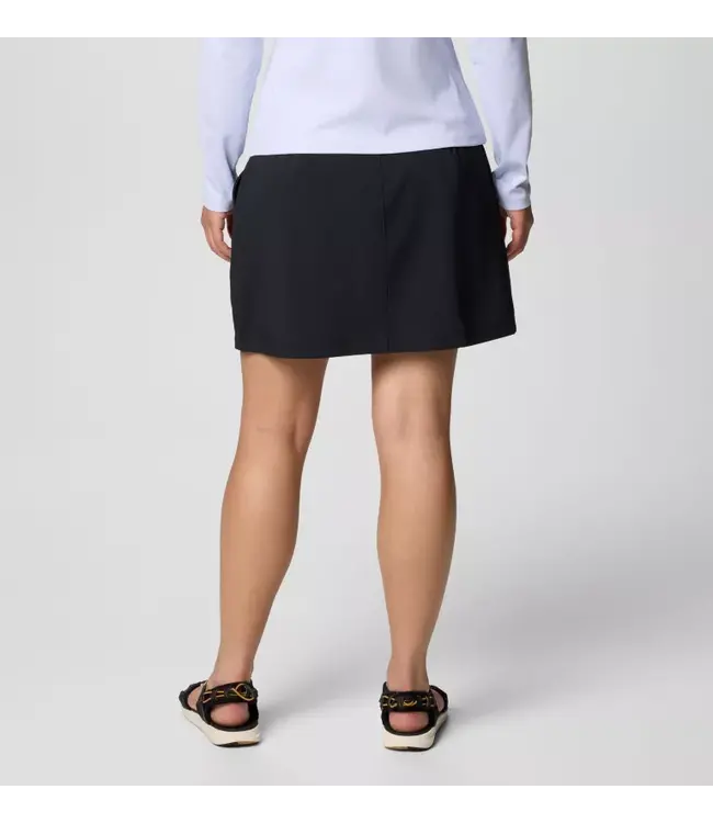 WOMEN'S COLUMBIA ALL SEASONS SKORT