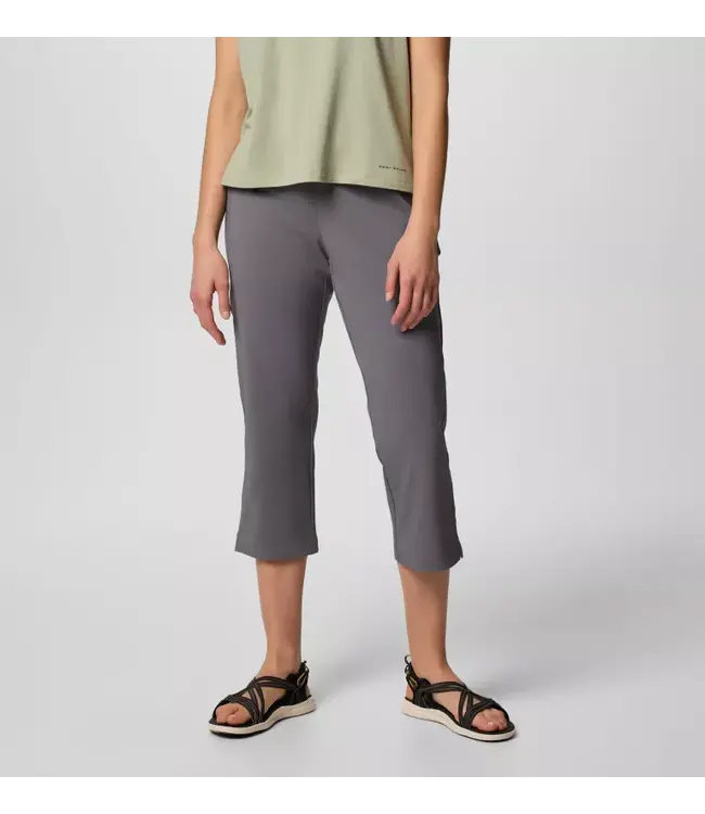 WOMEN'S COLUMBIA ALL SEASONS CAPRIS (23" INSEAM)