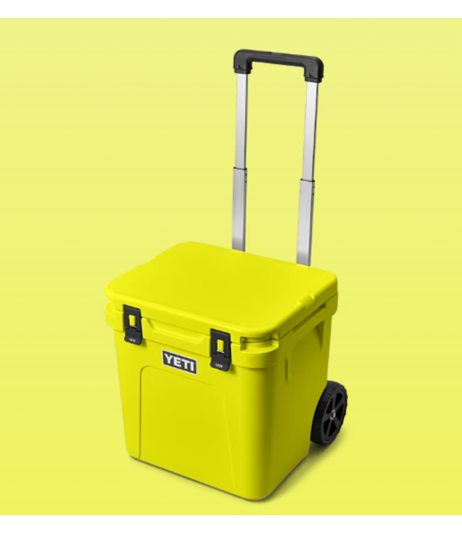 YETI ROADIE 48 WHEELED COOLER