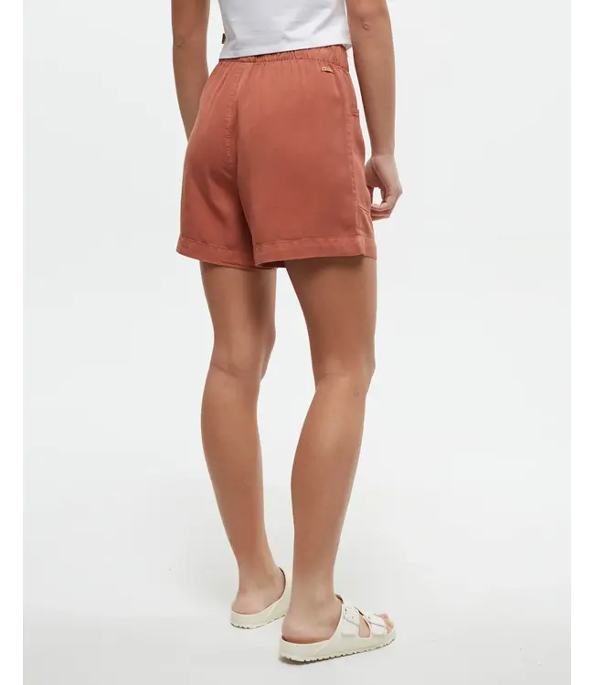 WOMEN'S TENTREE CASCADES SHORT