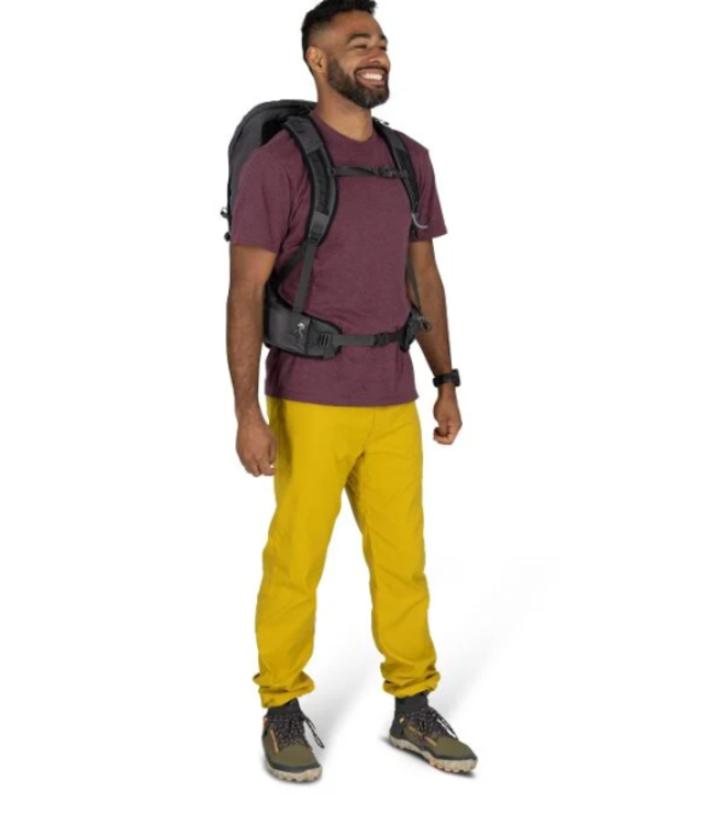 MEN'S OSPREY TALON 26 HIKING BACKPACK