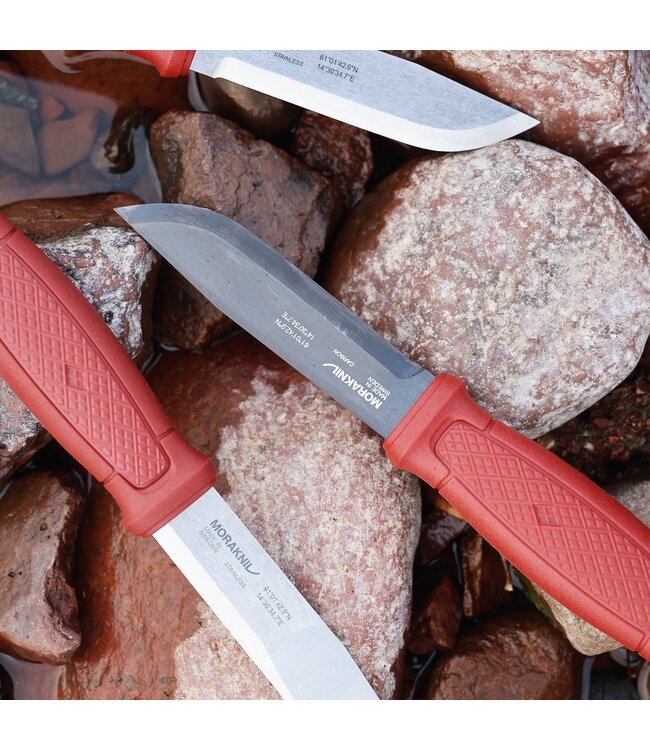 MORAKNIV GARBERG BLACK BLADE - RED EDITION