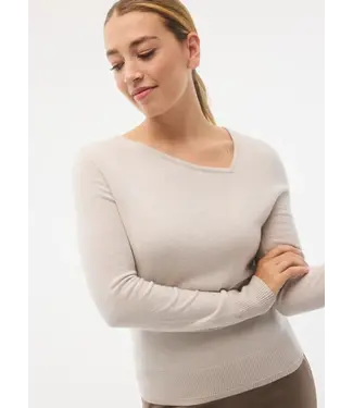 FIG WOMEN'S FIG SEREN LIGHT SWEATER