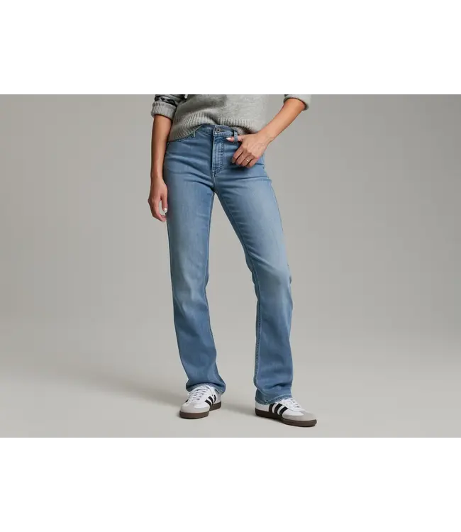 WOMEN'S KUHL KONTOUR FORM STRAIGHT DENIM