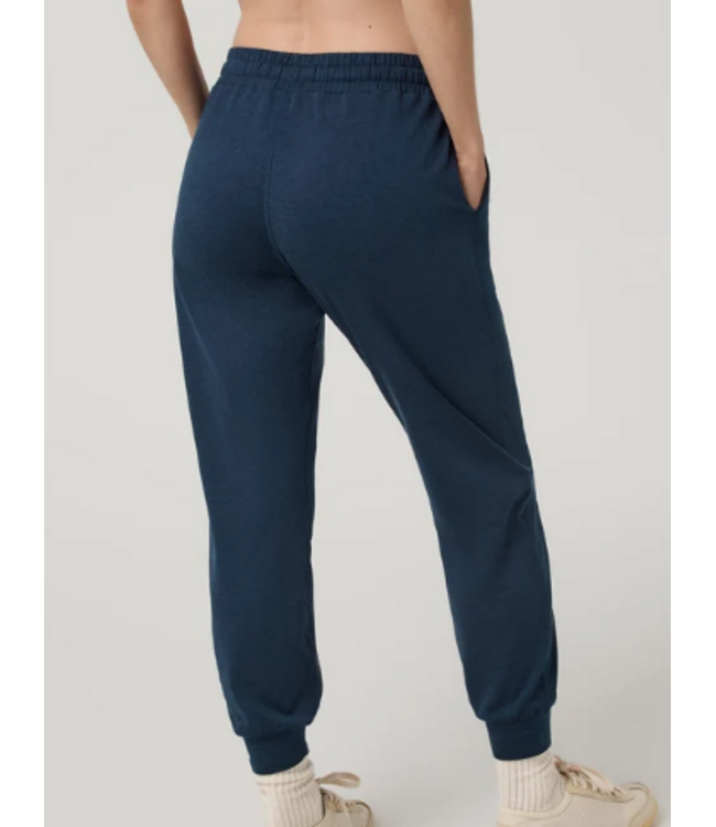 WOMEN'S VUORI PERFORMANCE JOGGER - LONG