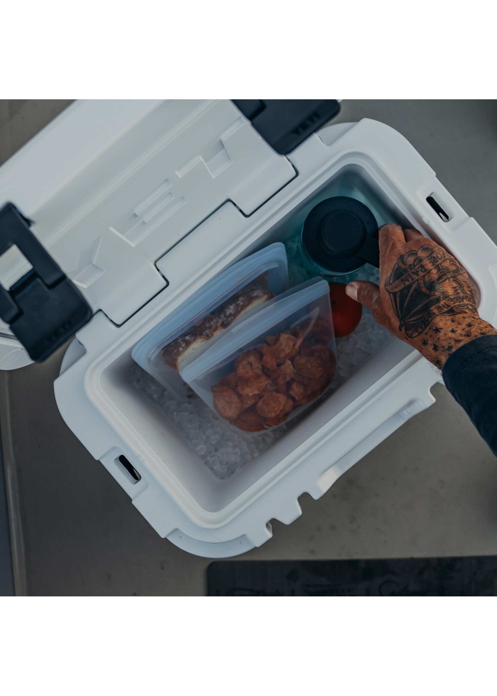 YETI Coolers Yeti Roadie 15 Charcoal
