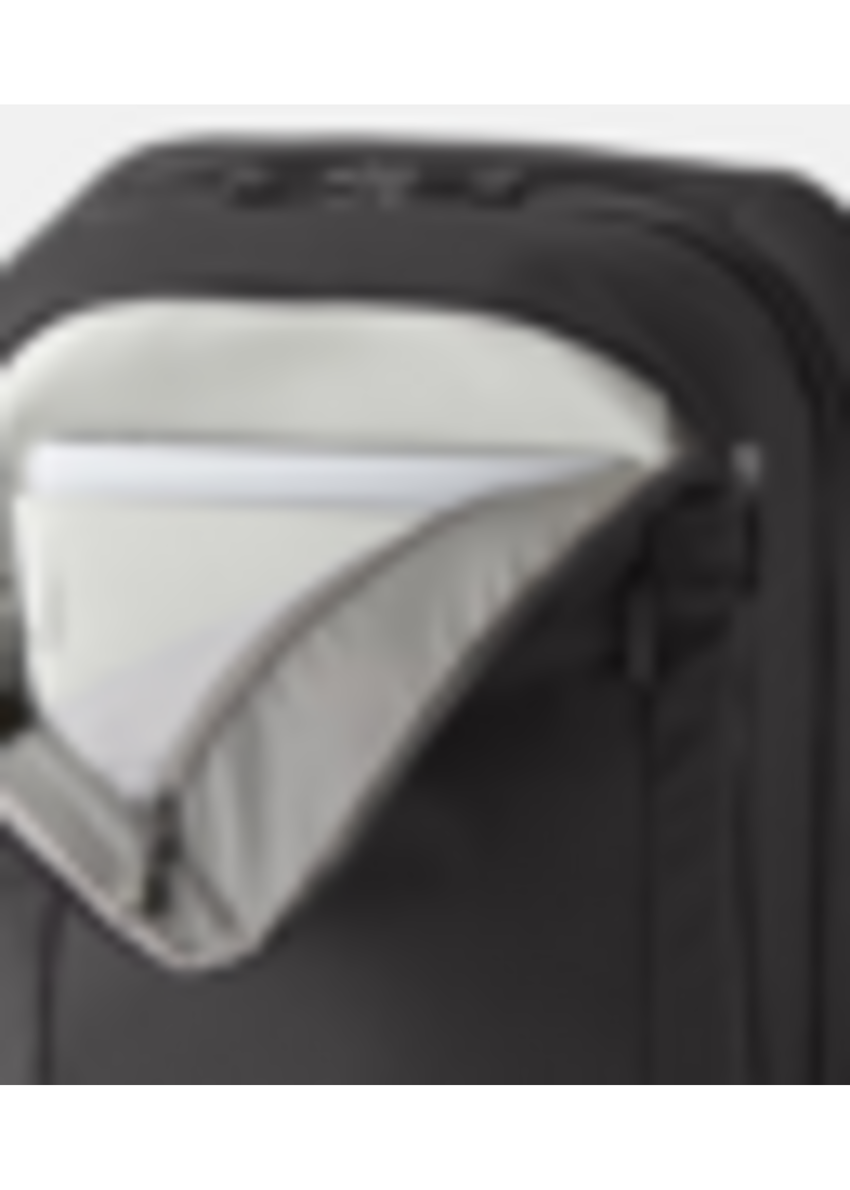 YETI Coolers CrossRoads Luggage 22" Navy