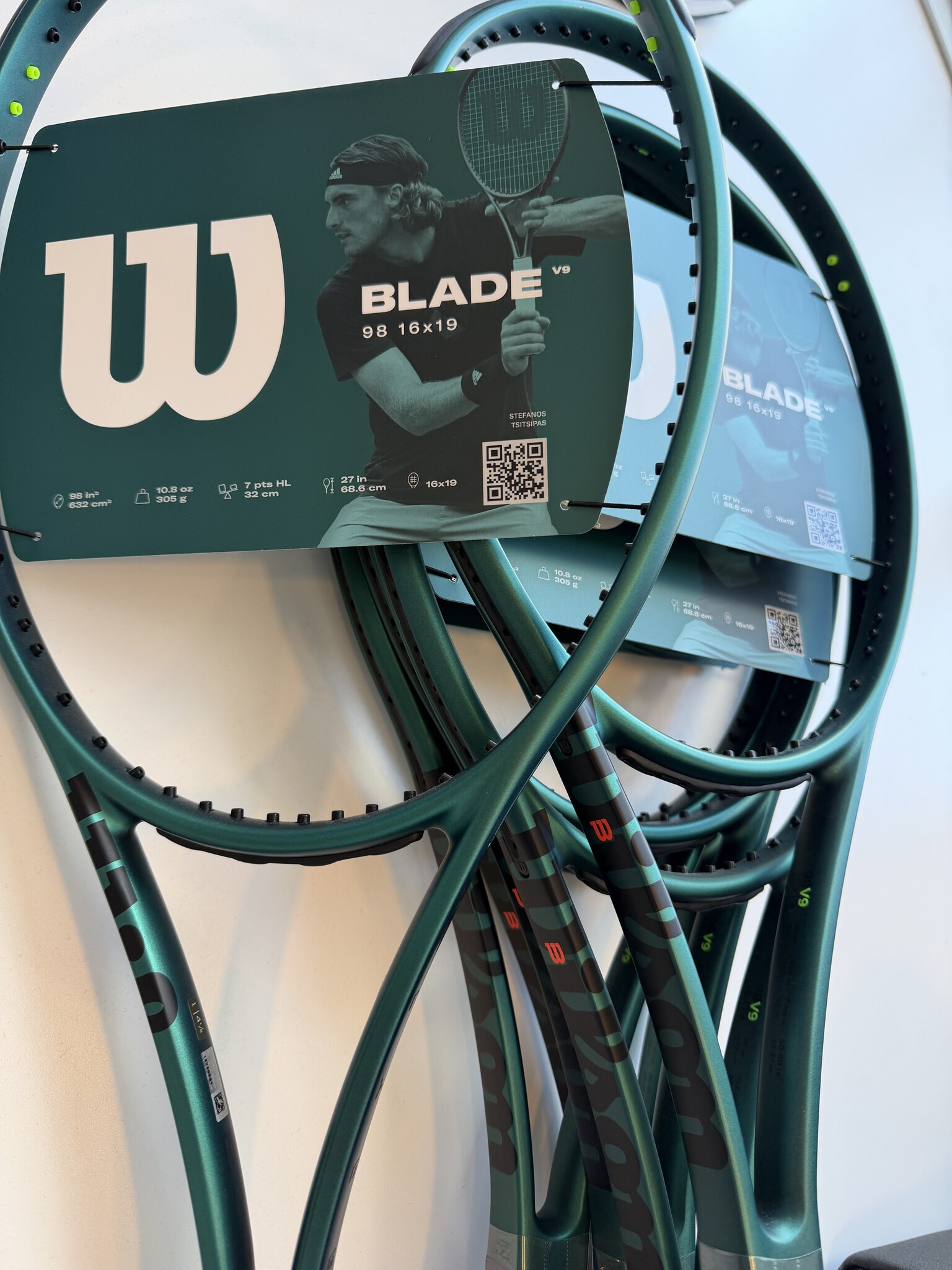 Blade V9 16x19 and Blade V9 18x20