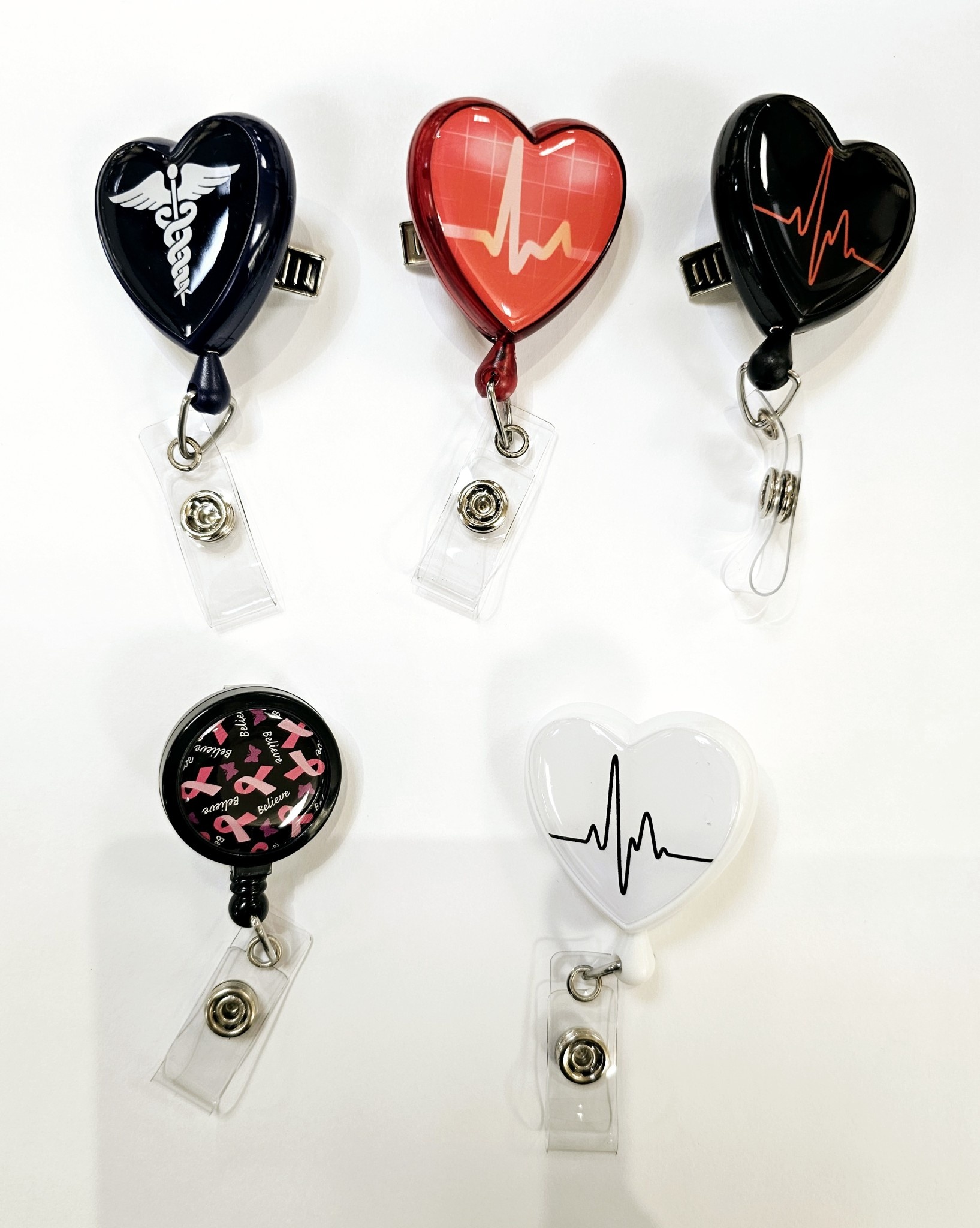 Prestige Medical S14 - Retracteze ID Holder - Daisy - Green Scrubs