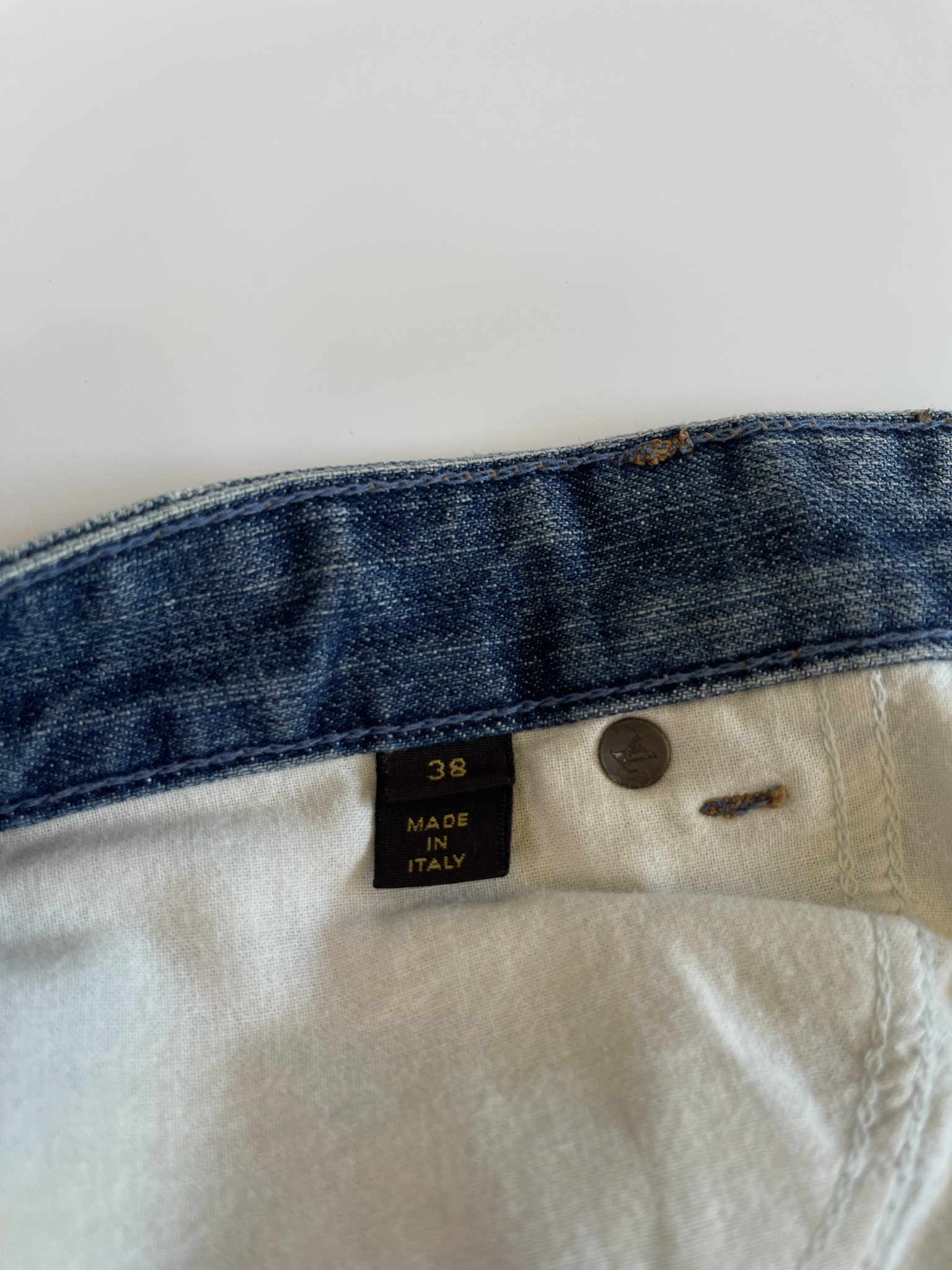 Straight jeans Louis Vuitton Black size 36 FR in Cotton - 20737698