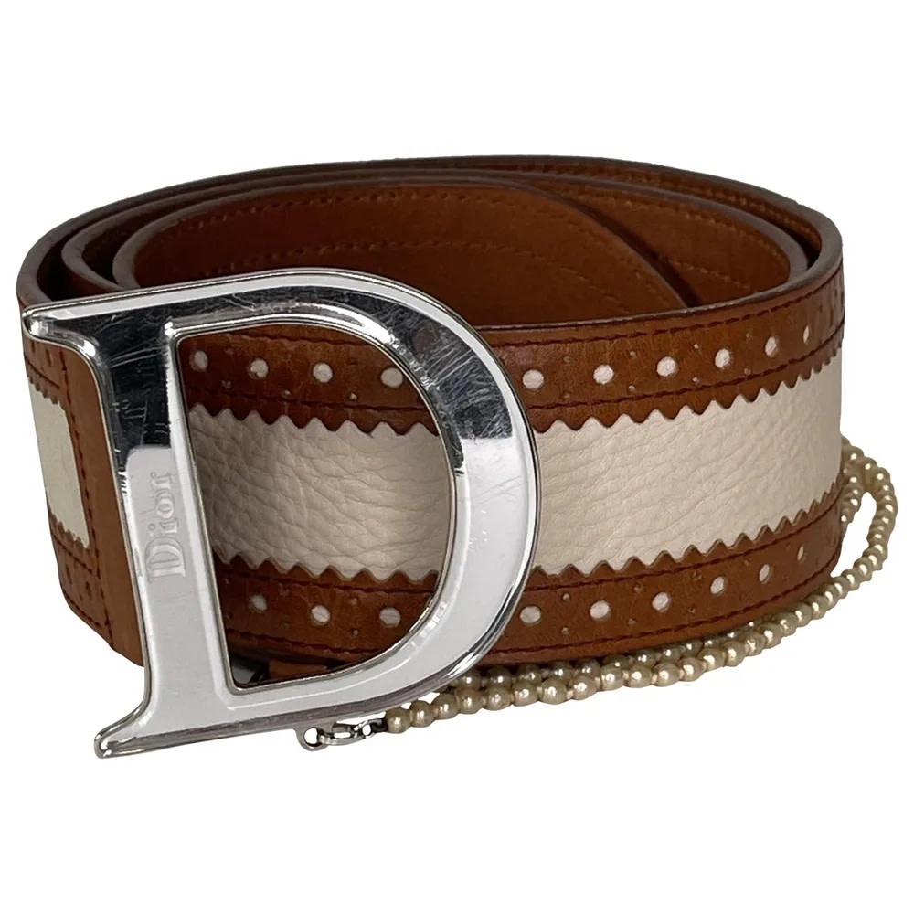 CHRISTIAN DIOR LEATHER DETECTIVE PEARL BELT (SIZE 85/33)