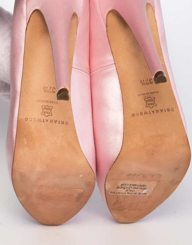 BRIAN ATWOOD BRIAN ATWOOD PINK SATIN PUMPS (37.5 EU)