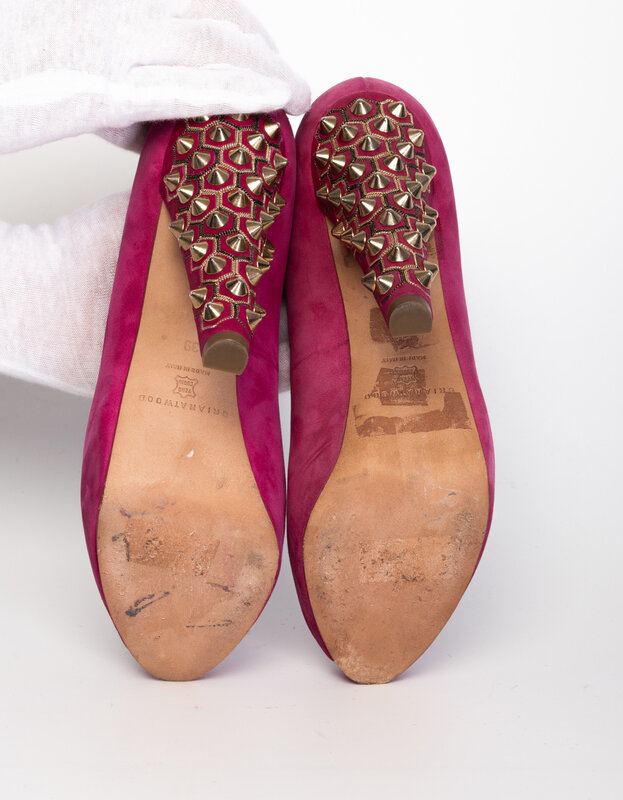BRIAN ATWOOD BRIAN ATWOOD RASBERRY SUEDE POWER STUDDED PEEP TOE PUMPS (39 EU)