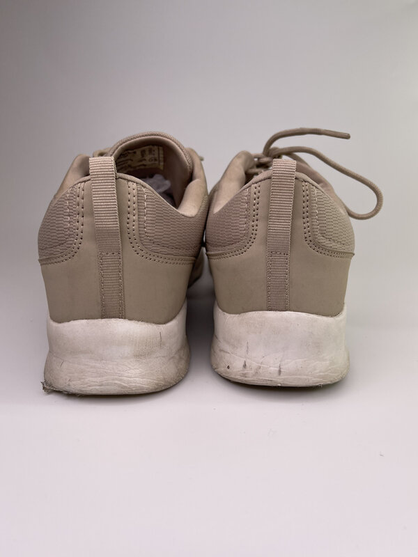 CHAMPION CHAMPION PUTTY BEIGE TENNIS SHOE (13 US) MENS