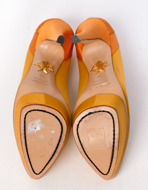 CHARLOTTE OLYMPIA CHARLOTTE OLYMPIA DOLLY MASAKO SATIN PLATFORM PUMPS (37 EU)