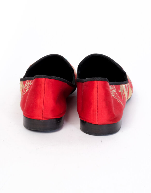 GIUSEPPE ZANOTTI RED EMBROIDERED CRYSTAL DRAGON LOAFERS (45 EU)