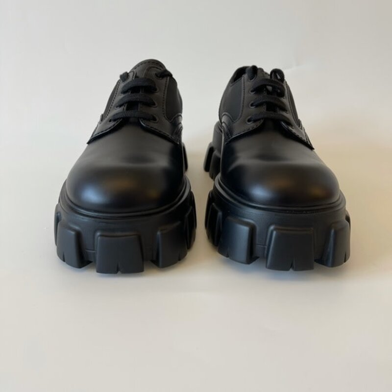 PRADA PRADA MONOLITH LEATHER LACE-UP DERBY SHOES (10 US)