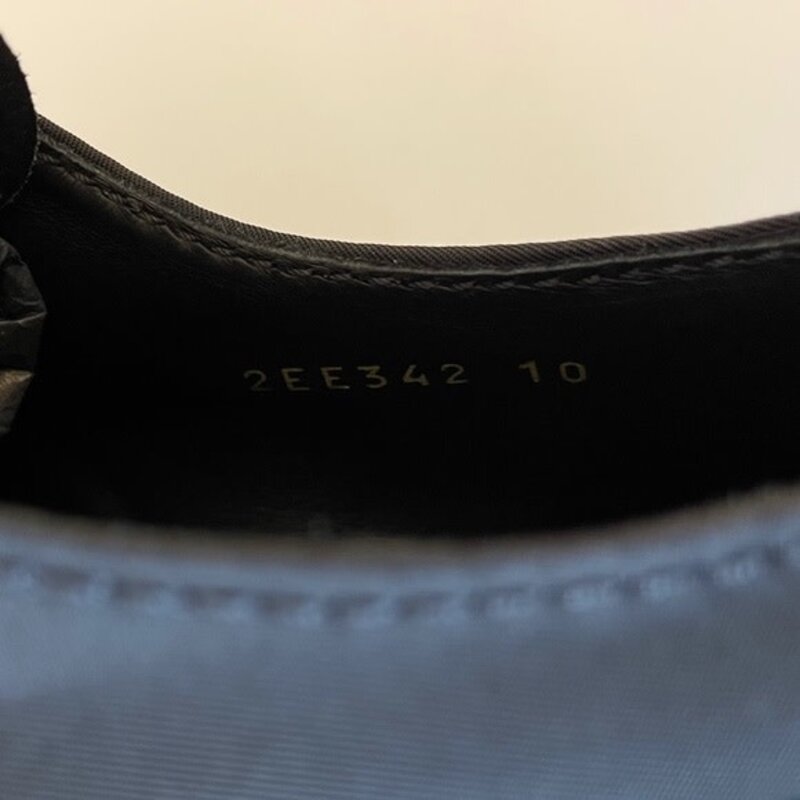 PRADA PRADA MONOLITH LEATHER LACE-UP DERBY SHOES (10 US)
