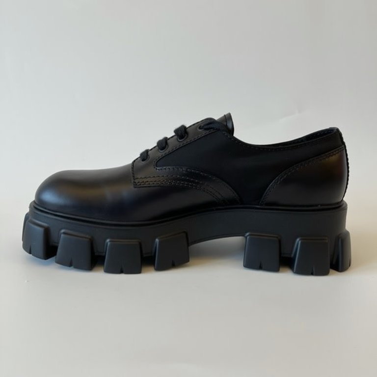 PRADA MONOLITH LEATHER LACE-UP DERBY SHOES (10 US) - CRTBLNCHSHP