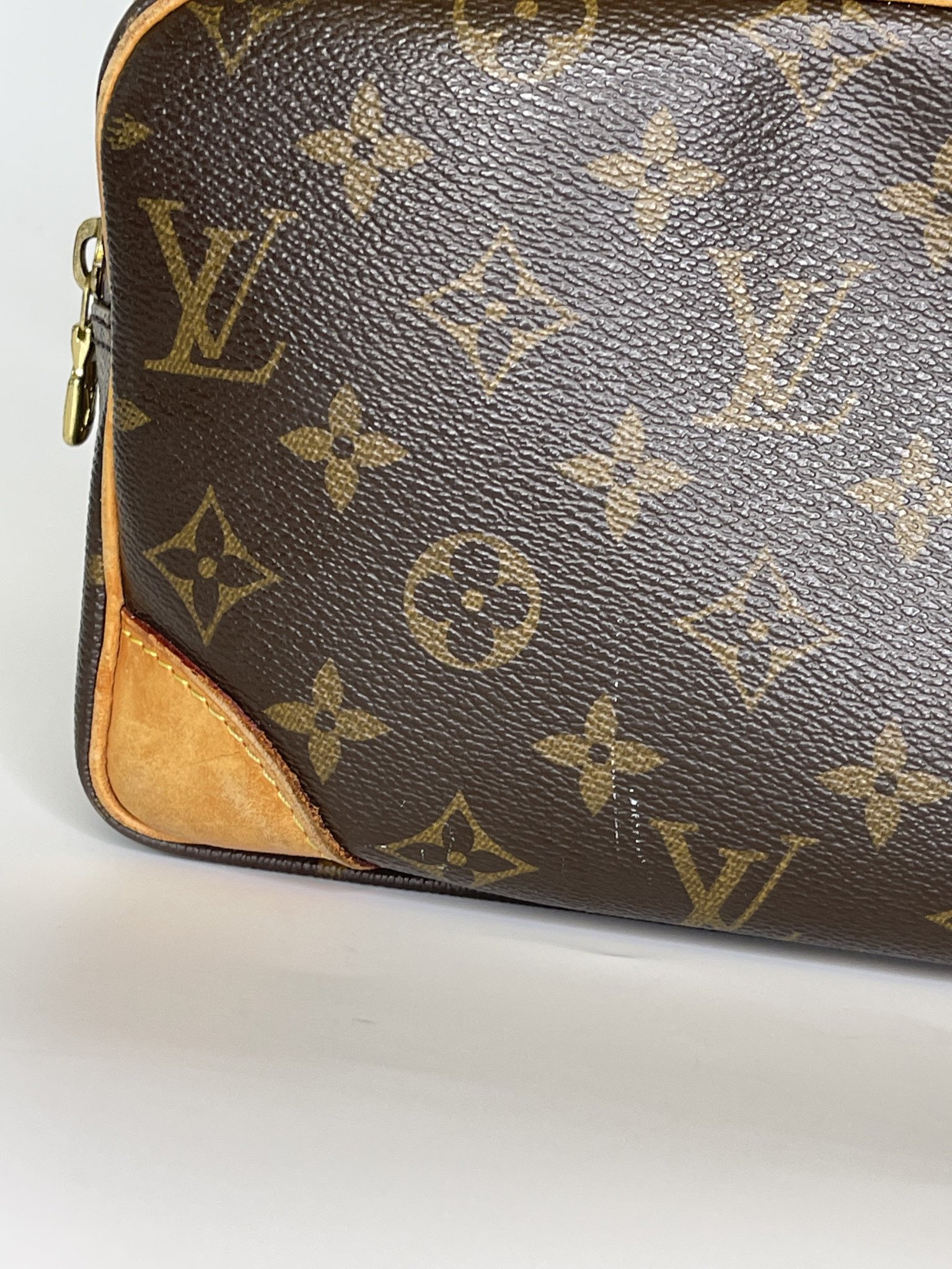 Vintage Louis Vuitton Nile Monogram Bag AR0031 021523