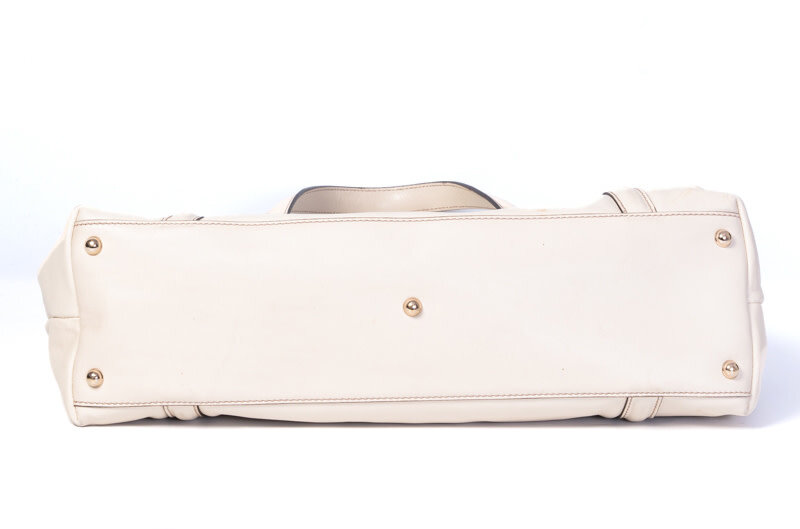 GUCCI INTERLOCKING BRIT SHOULDER BAG - WHITE