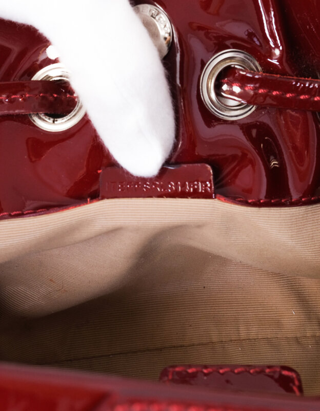 BURBERRY LONDON BURGUNDY PATENT NOVA CHECK WARRIOR SHOULDER BAG