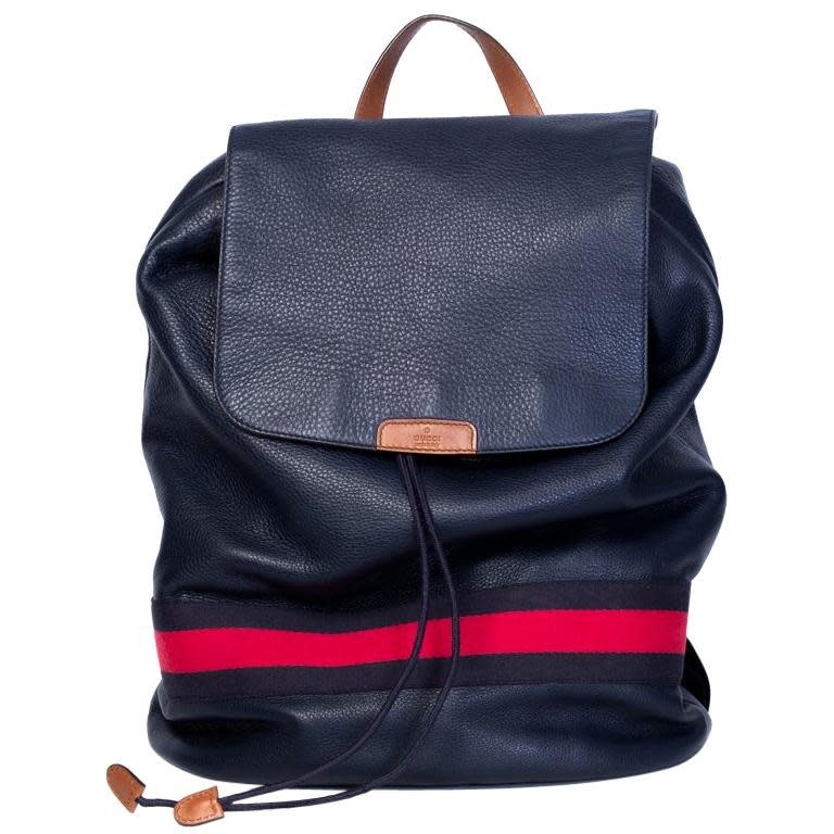 GUCCI RED GG SUPREME CANVAS APPLE BACKPACK – EYE LUXURY CONCIERGE