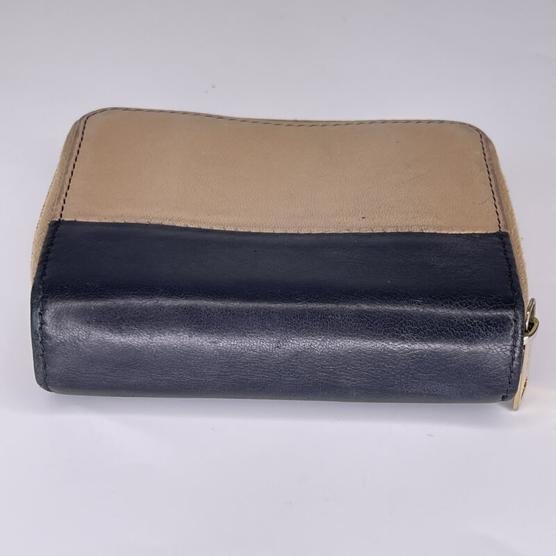 CELINE CELINE VINTAGE ZIP AROUND BEIGE LEATHER COMPACT WALLET