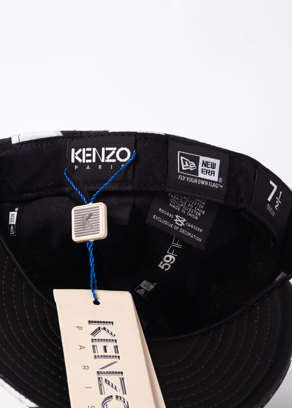 KENZO X NEW ERA BLACK AND WHITECAP