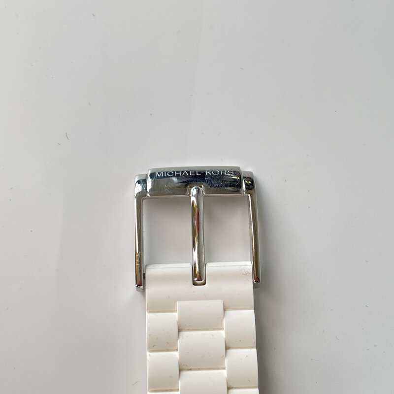 MICHAEL KORS RUNWAY CHRONOGRAPH QUARTZ SILICONE WHITE DIAL WATCH