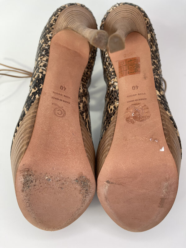 ALEXANDER MCQUEEN OPTIC SNAKE NAPPA LONDON SAND RUSSET STILETTO (40 EU)