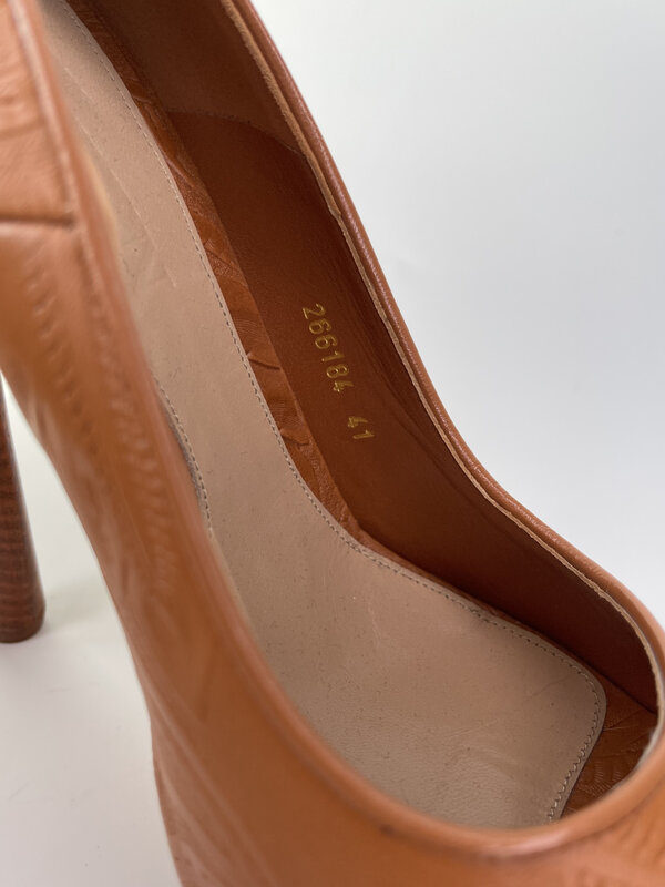 ALEXANDER MCQUEEN WESTERN LEATHER BANDOLERO BRANDY SANDAL HEEL (41 EU)