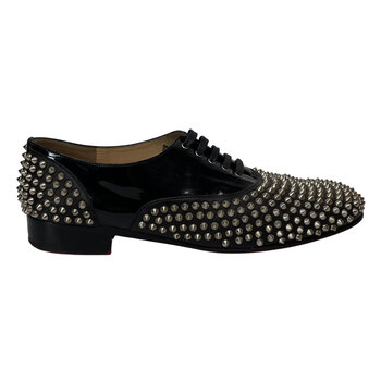 CHRISTIAN LOUBOUTIN CHRISTIAN LOUBOUTIN BLACK PATENT LEATHER SPIKED DAINDY OXFORDS (45 EU)