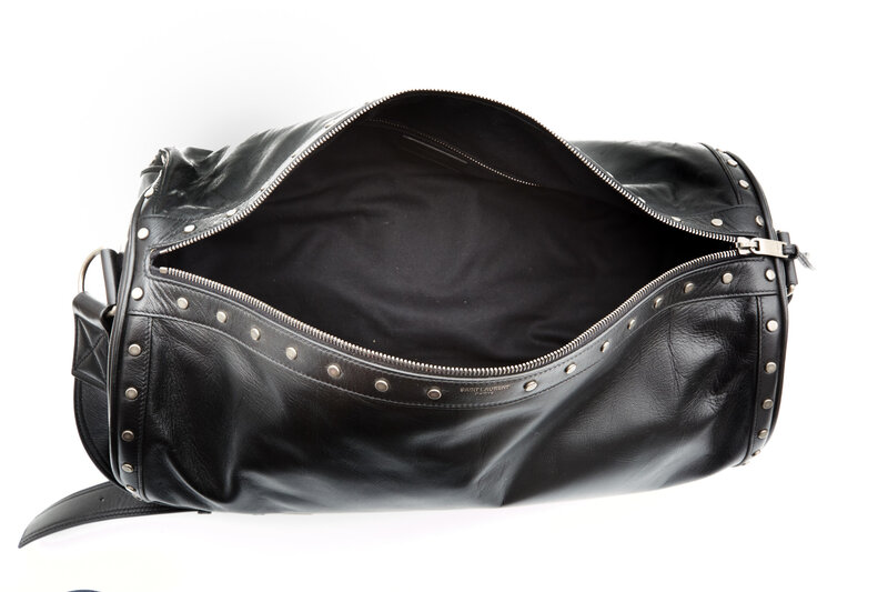 SAINT LAURENT BLACK LEATHER STUDED GYM DUFFLE BAG (553965)