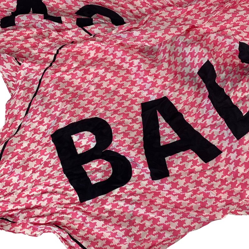 BALENCIAGA BALENCIAGA HOUNDSTOOTH CHECK PINK LOGO SILK SCARF (692032)