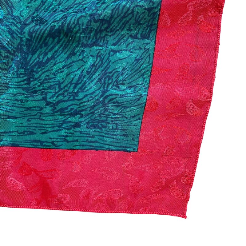 VINTAGE RED/GREEN SILK NECKERCHIEF