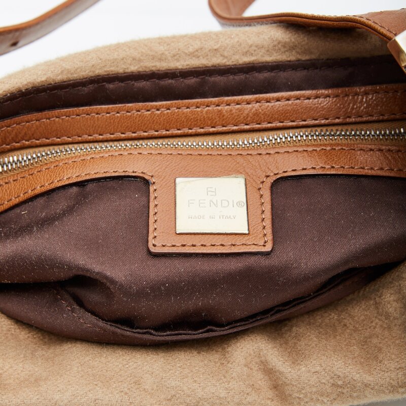 FENDI LIGHT BROWN BAGUETTE BAG