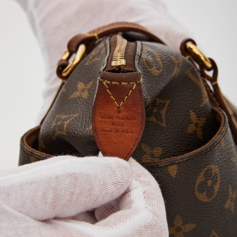 LOUIS VUITTON VINTAGE MONOGRAM TOTALLY PM (2008)