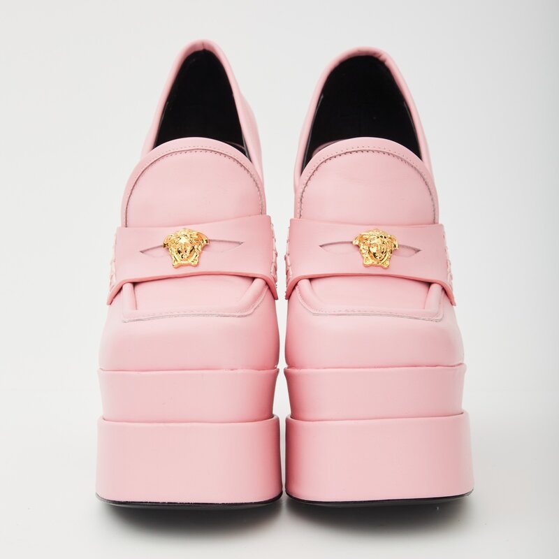 VERSACE JUNO CANDY PINK PLATFORM PUMPS (38 EU)