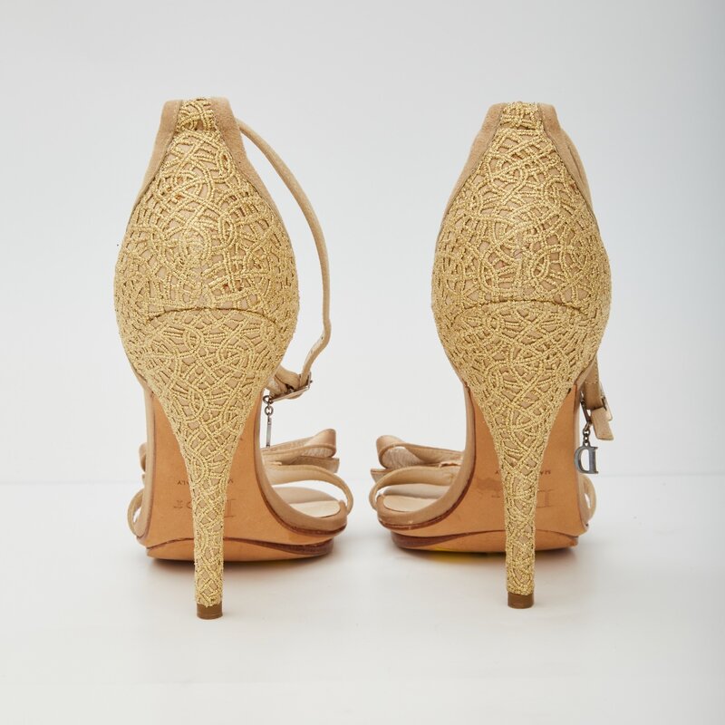 CHRISTIAN DIOR DIOR VINTAGE GOLD SILK EMBELLISHED OPEN TOE HEEL (EU 37)