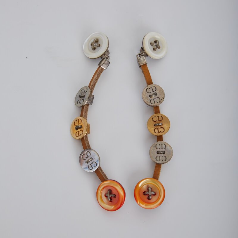 CHRISTIAN DIOR DIOR VINTAGE LOGO BUTTON CLIP ON EARRINGS