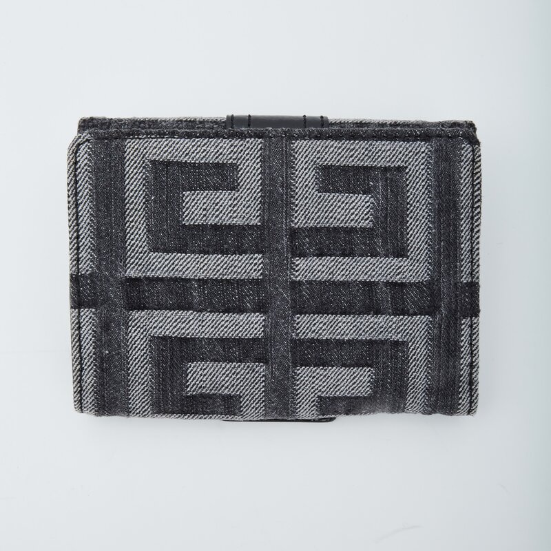 GIVENCHY GIVENCHY GREY BIFOLD LOGO WALLET